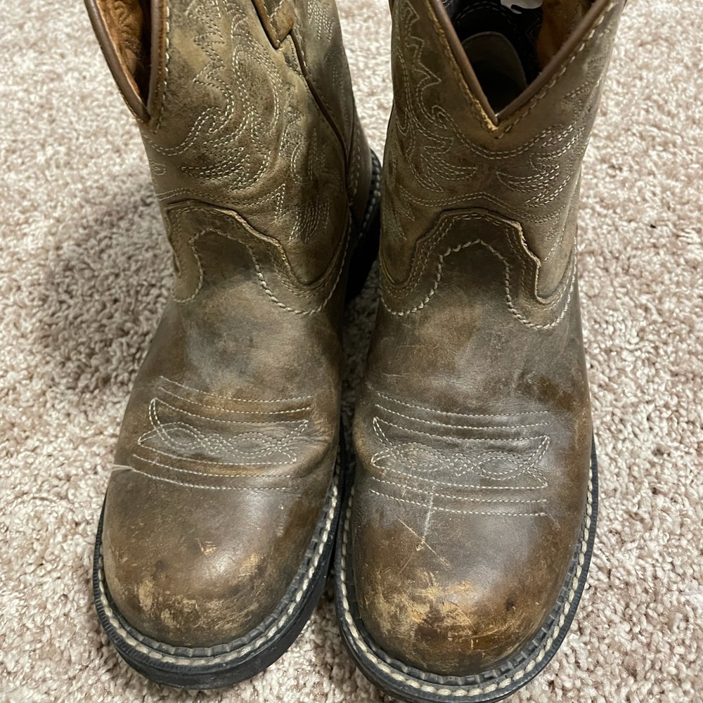 Ariat Fatbaby women’s boots